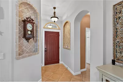 11180 La Coruna Ln, Bonita Springs, FL 34135 - Photo 6