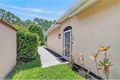 11180 La Coruna Ln, Bonita Springs, FL 34135 - Photo 42