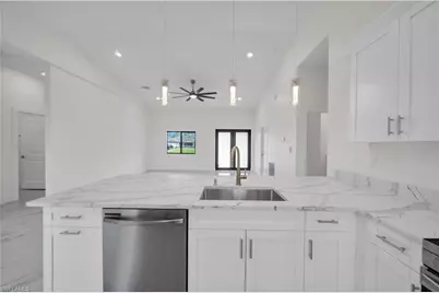3609 23rd St SW, Lehigh Acres, FL 33976 - Photo 10