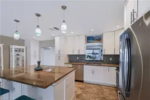 318 SE 23rd Terrace, Cape Coral, FL 33990 - Photo 8