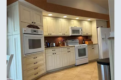 3806 SW 5th Ave, Cape Coral, FL 33914 - Photo 6