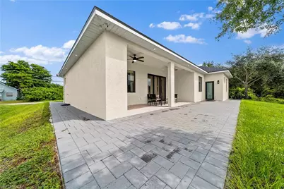 3011 8th St SW, Lehigh Acres, FL 33976 - Photo 22