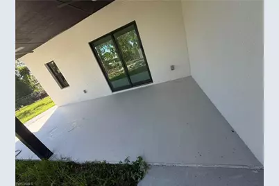 712 Bumby St E, Lehigh Acres, FL 33974 - Photo 24
