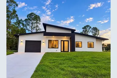 712 Bumby St E, Lehigh Acres, FL 33974 - Photo 1