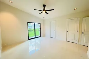 712 Bumby St E, Lehigh Acres, FL 33974 - Photo 12