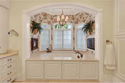 12782 Yacht Club Cir, Fort Myers, FL 33919 - Photo 26