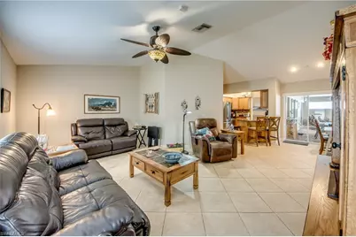 309 SE 31st Ter, Cape Coral, FL 33904 - Photo 32