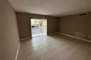 1830 Maravilla Ave, Fort Myers, FL 33901 - Photo 6