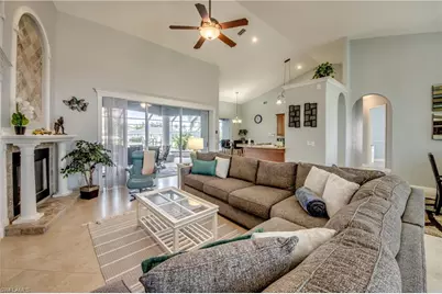 2805 SW 38th St, Cape Coral, FL 33914 - Photo 8