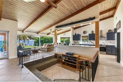 2901 SE 22nd Pl, Cape Coral, FL 33904 - Photo 12