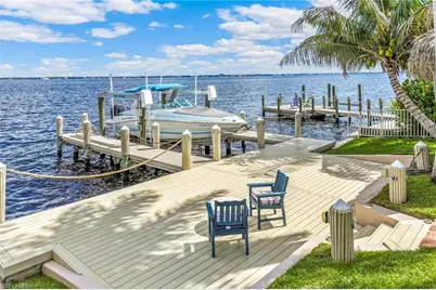 2901 SE 22nd Pl, Cape Coral, FL 33904 - Photo 48