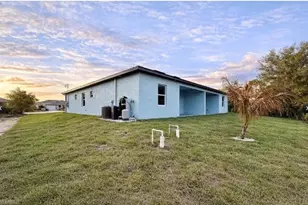 325 / 327 Gordon Ave S, Lehigh Acres, FL 33973 - Photo 2
