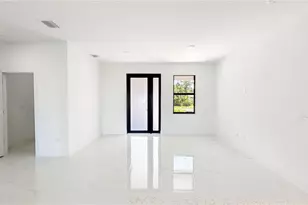 704 Asher St E, Lehigh Acres, FL 33974 - Photo 10