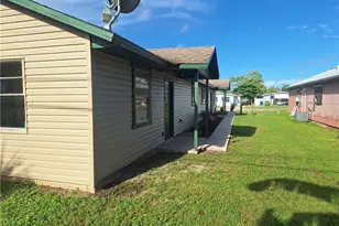 5507/5509 6th Ave, Fort Myers, FL 33907 - Photo 2