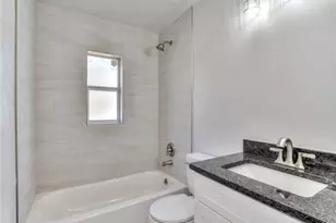 16 Estate Dr, North Fort Myers, FL 33917 - Photo 20
