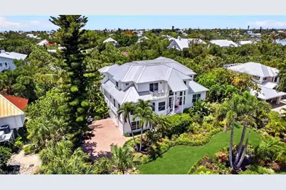 561 Lighthouse Way, Sanibel, FL 33957 - Photo 48