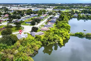 3656 Suntrust Dr, Fort Myers, FL 33916 - Photo 34