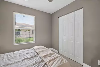 3656 Suntrust Dr, Fort Myers, FL 33916 - Photo 16