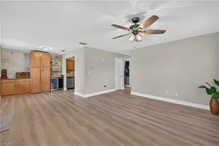 3656 Suntrust Dr, Fort Myers, FL 33916 - Photo 6