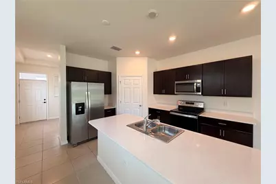 816 Friendship Cir, Labelle, FL 33935 - Photo 14