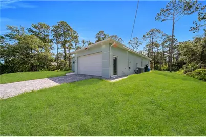 1912 Roosevelt Ave, Lehigh Acres, FL 33972 - Photo 4
