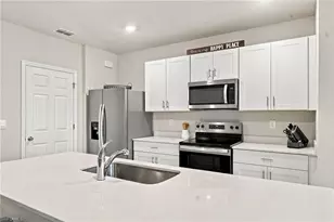 3623 Rollingwater Wy, North Fort Myers, FL 33917 - Photo 4