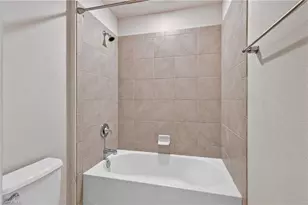 3576 Valle Santa Cir, Cape Coral, FL 33909 - Photo 24