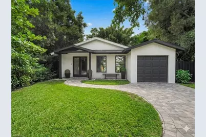 1046 Sperling Ave, Naples, FL 34103 - Photo 2