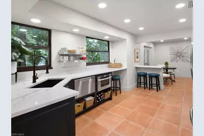 1046 Sperling Ave, Naples, FL 34103 - Photo 4