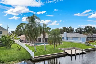615 SW 39th Ter, Cape Coral, FL 33914 - Photo 32
