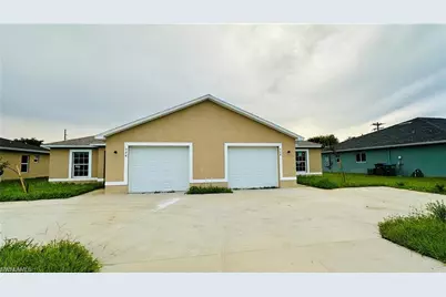 526 NE 25th Ave, Cape Coral, FL 33909 - Photo 2