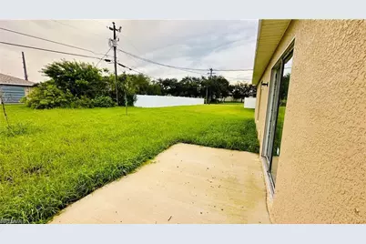 526 NE 25th Ave, Cape Coral, FL 33909 - Photo 22