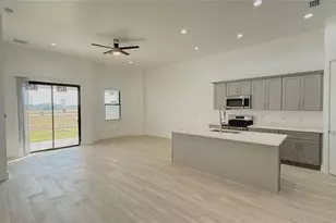 2104 NE 16th Terrace, Cape Coral, FL 33909 - Photo 4