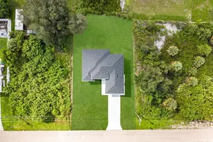 442 Redwing St SW, Lehigh Acres, FL 33974 - Photo 36