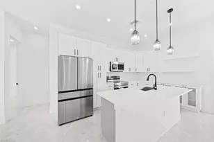 442 Redwing St SW, Lehigh Acres, FL 33974 - Photo 10