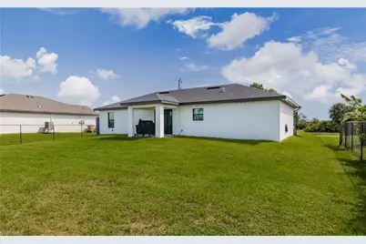 416 NW 25th Ave, Cape Coral, FL 33993 - Photo 22