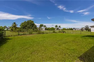 416 NW 25th Ave, Cape Coral, FL 33993 - Photo 18