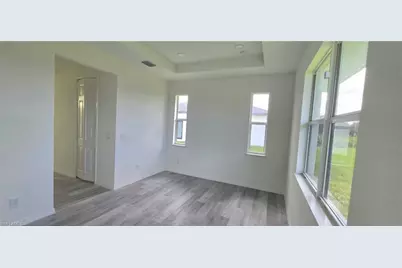 370 Chalet Ave S, Lehigh Acres, FL 33974 - Photo 30