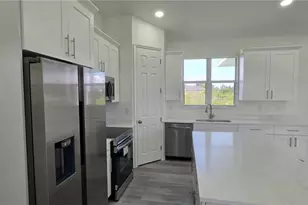 370 Chalet Ave S, Lehigh Acres, FL 33974 - Photo 12