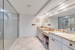 5260 S Landings Dr, Fort Myers, FL 33919 - Photo 14