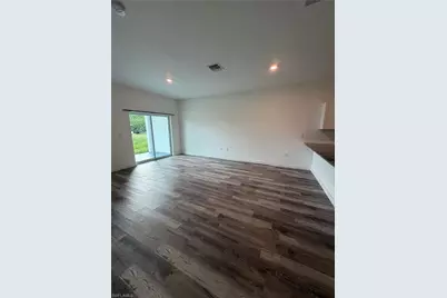 4509 21st St SW, Lehigh Acres, FL 33973 - Photo 10