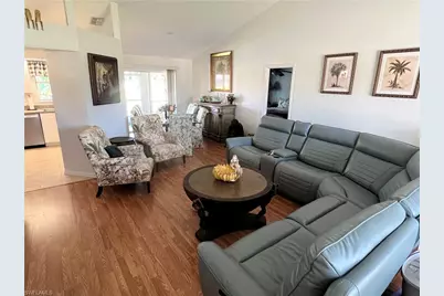 225 SW 26th Pl, Cape Coral, FL 33991 - Photo 2