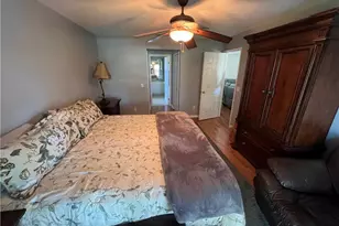 225 SW 26th Pl, Cape Coral, FL 33991 - Photo 6