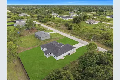 859 Chicago St, Lehigh Acres, FL 33974 - Photo 34