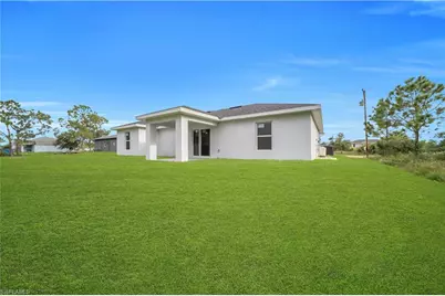859 Chicago St, Lehigh Acres, FL 33974 - Photo 28