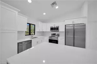 1061 Butler St E, Lehigh Acres, FL 33974 - Photo 8
