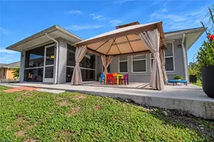 424 La Perouse St, Lehigh Acres, FL 33974 - Photo 20