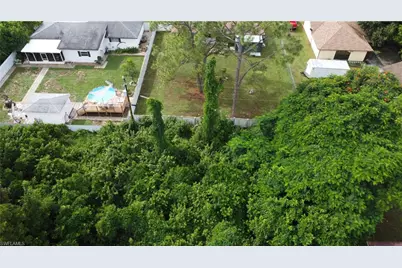 4215 7th St W, Lehigh Acres, FL 33971 - Photo 8