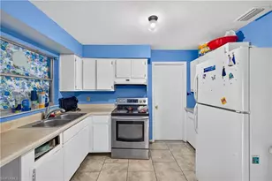 4550 Glenwood Ave, Fort Myers, FL 33905 - Photo 8