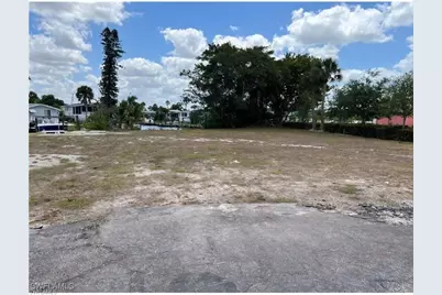 17637 San Carlos Blvd, Fort Myers Beach, FL 33931 - Photo 2